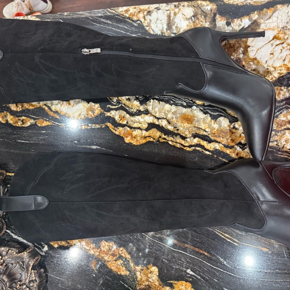 Marfa Boots - Picture 2 of 4